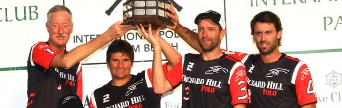 Orchard Hill vence a CV Whitney Cup